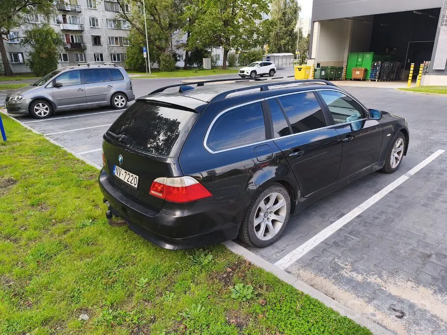 BMW 530 2006 photo 3