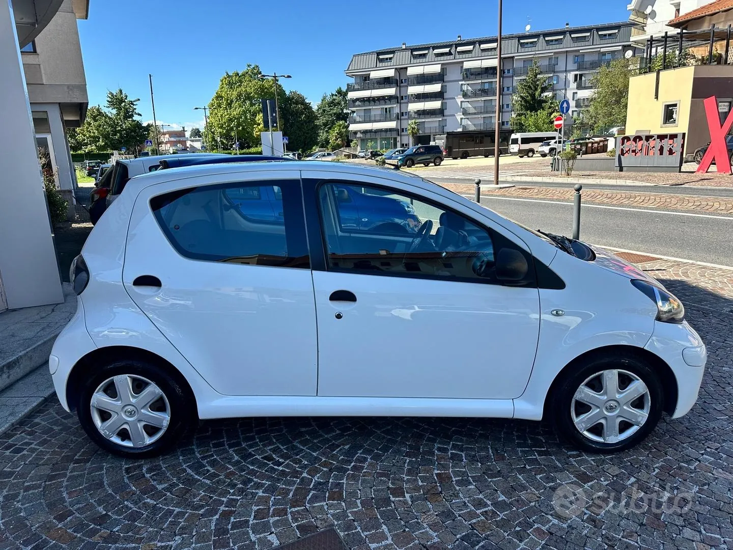 Toyota Aygo 2011 photo 4