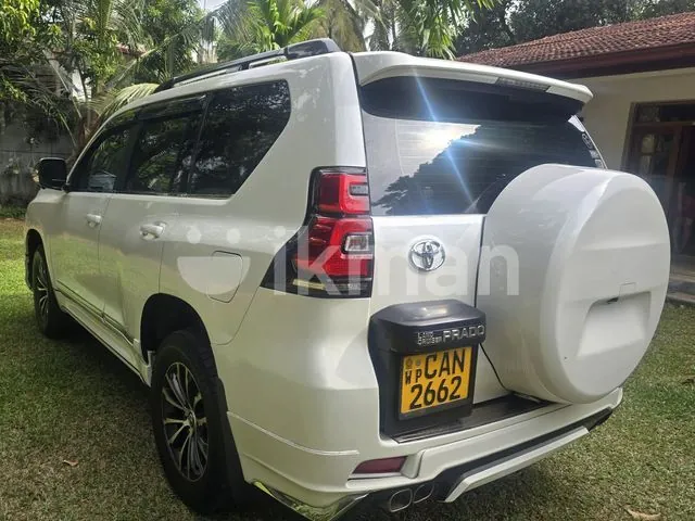 Toyota Land Cruiser Prado 2015 photo 4