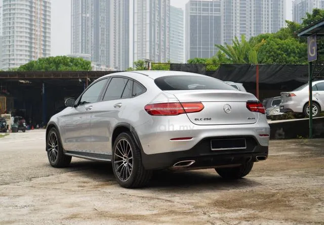 Mercedes-Benz Glc250