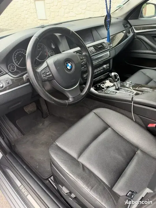 BMW Série 5 2011 photo 3