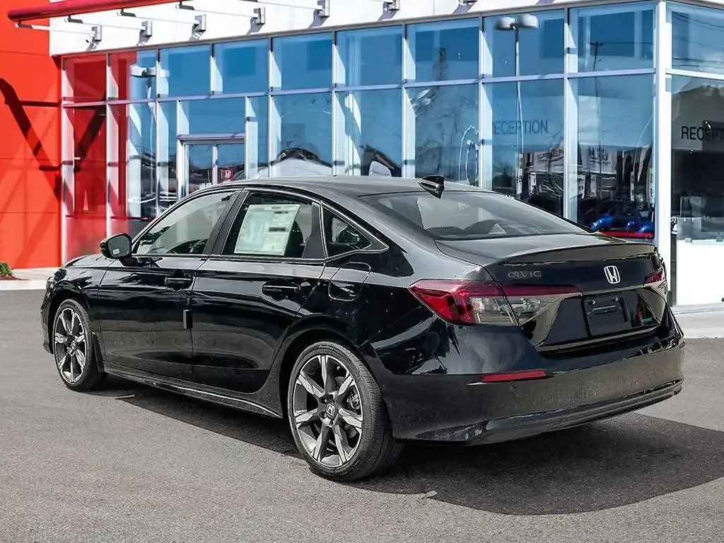 Honda Civic 2026 photo 4
