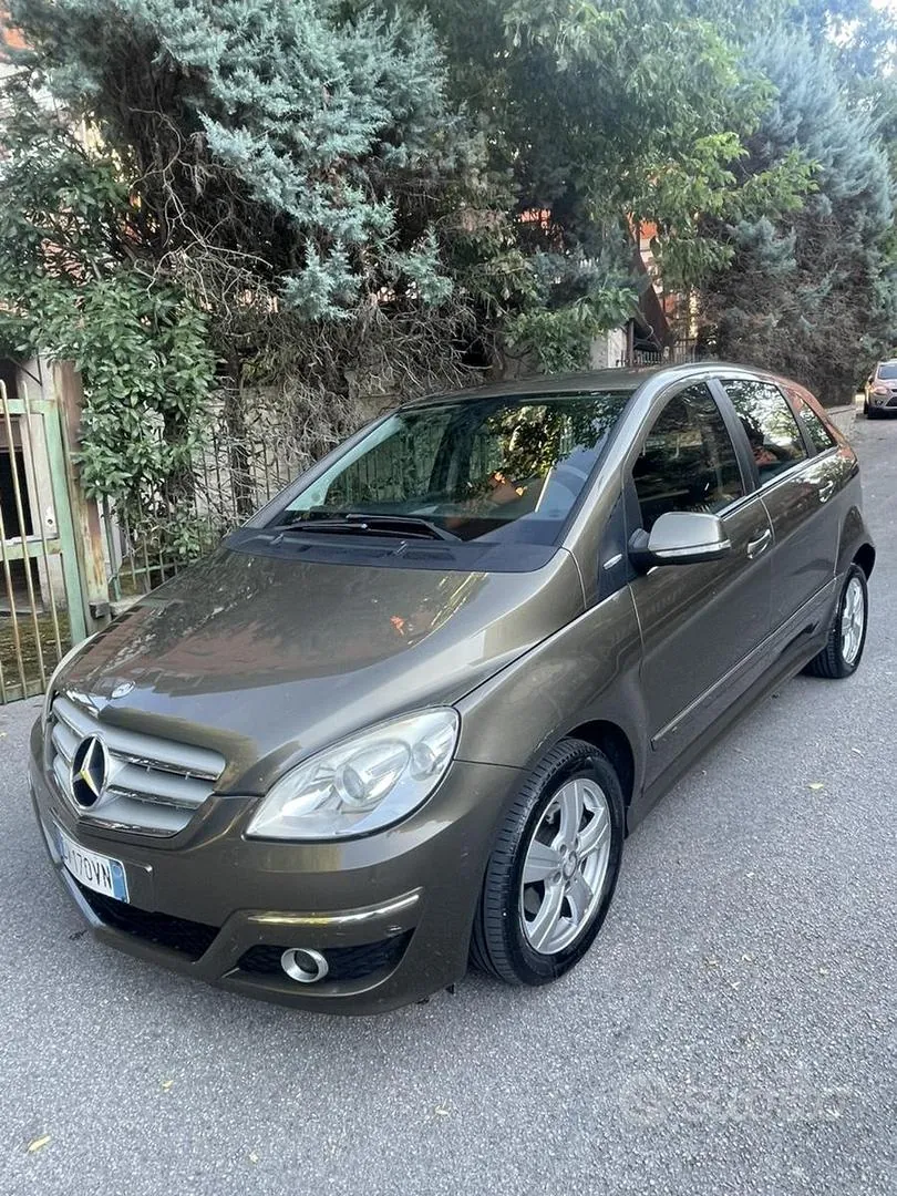 Mercedes-Benz Class B