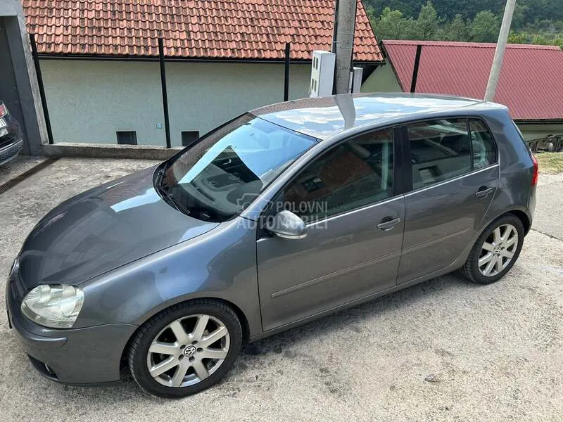 Volkswagen Golf 2005 photo 2