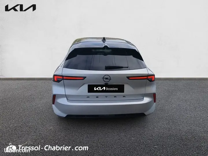 Opel Astra 2025 photo 4