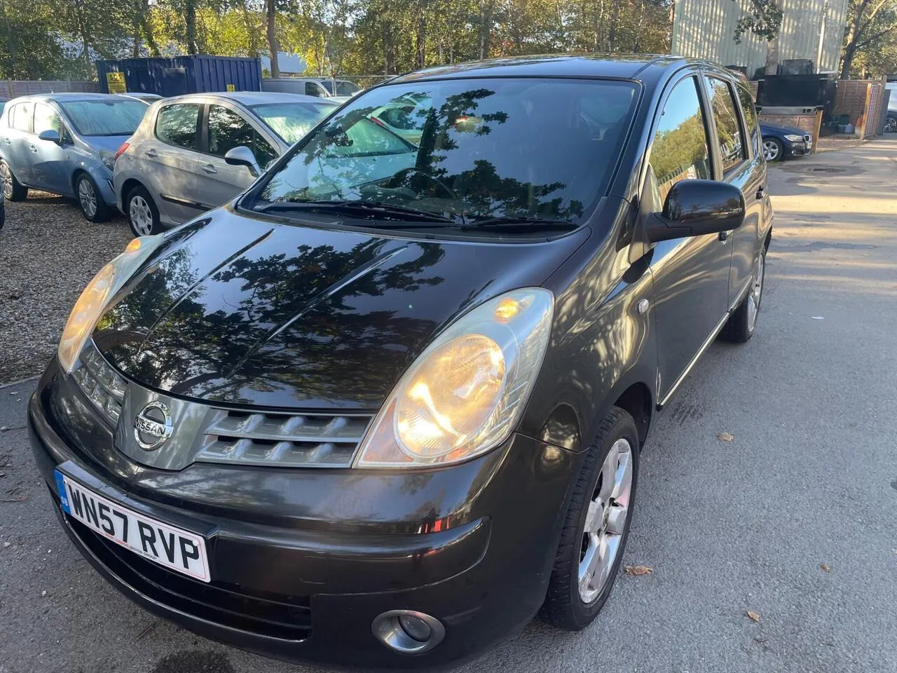 Nissan Note 2008 photo 5