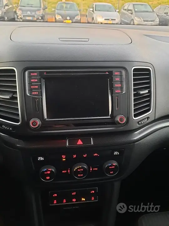 Seat Alhambra 2017 photo 3