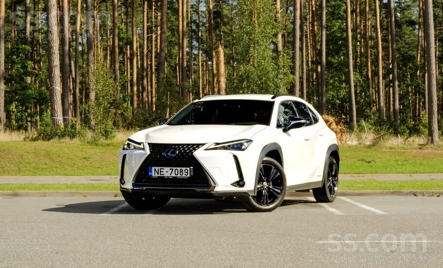 Lexus Ux 2021 photo 4