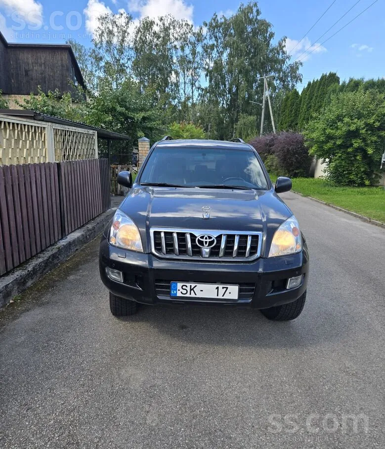 Toyota Land Cruiser