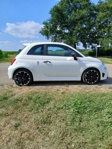 Abarth 595 Competizione