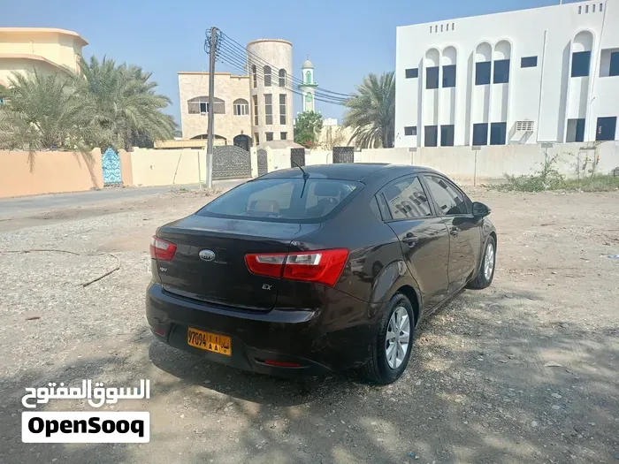 Kia Rio 2013 photo 3