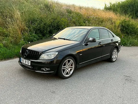 Mercedes-Benz C220
