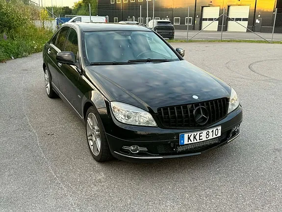Mercedes-Benz C220 2008 photo 2