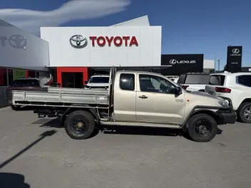 Toyota Hilux 2012 photo 4