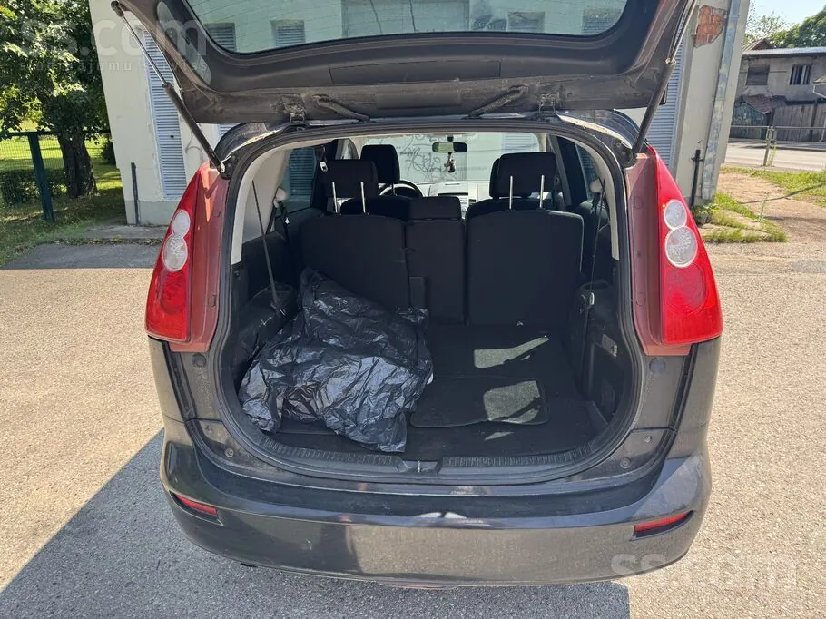 Mazda Mazda5 2008 photo 5