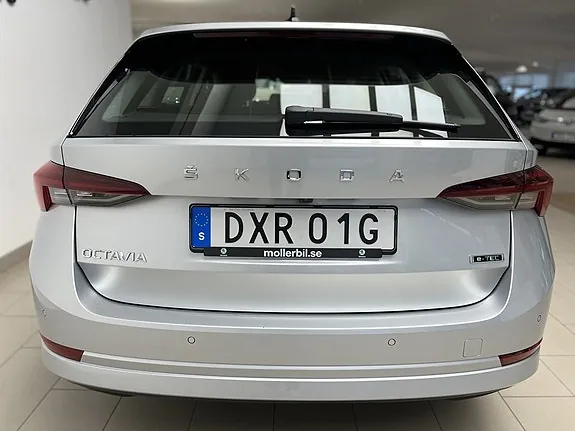 Skoda Octavia 2024 photo 5