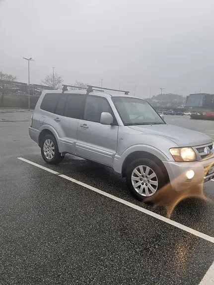 Mitsubishi Pajero 2001 photo 5