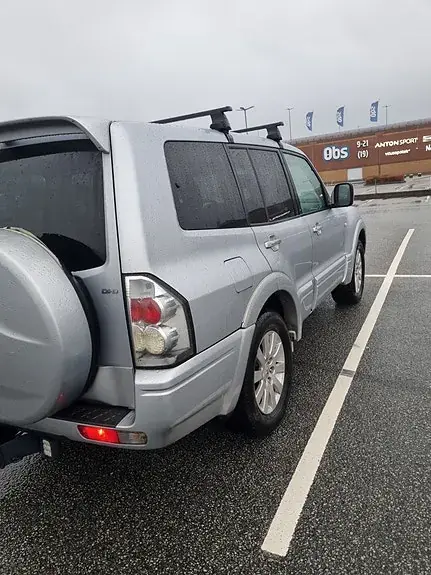 Mitsubishi Pajero 2001 photo 4