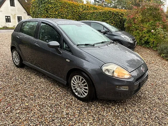 Fiat Punto 2015 photo 4