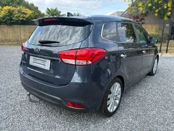 Kia Carens 2016 photo 4