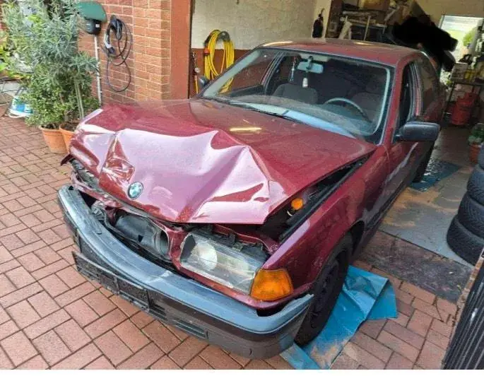 BMW 316I
