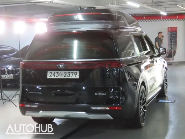 Kia Carnival 2021 photo 3