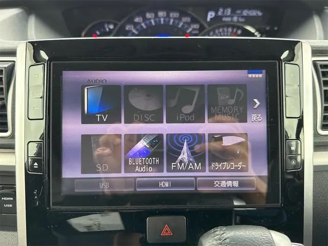 Daihatsu Tanto 2018 photo 5
