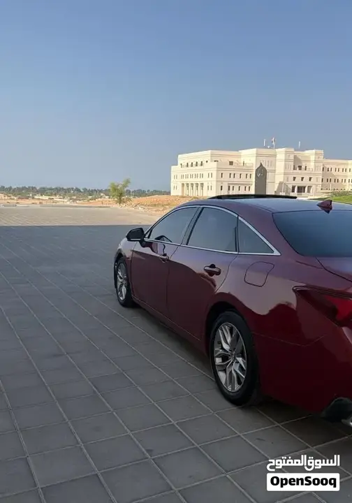 Toyota Avalon 2019 photo 2