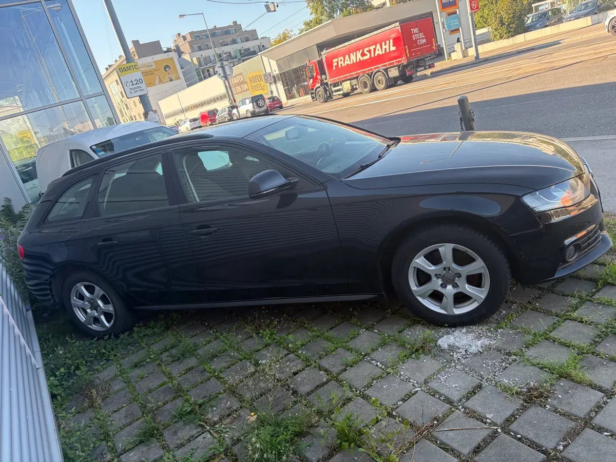 Audi A4 2008 photo 3