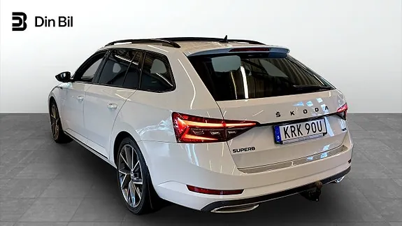 Skoda Superb 2022 photo 3