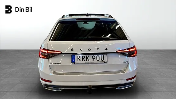 Skoda Superb 2022 photo 5