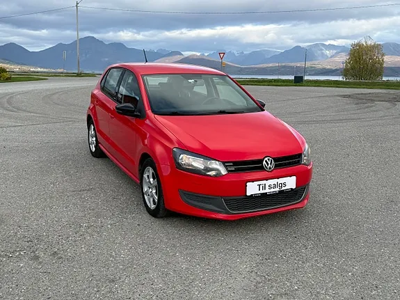 Volkswagen Polo 2012 photo 3
