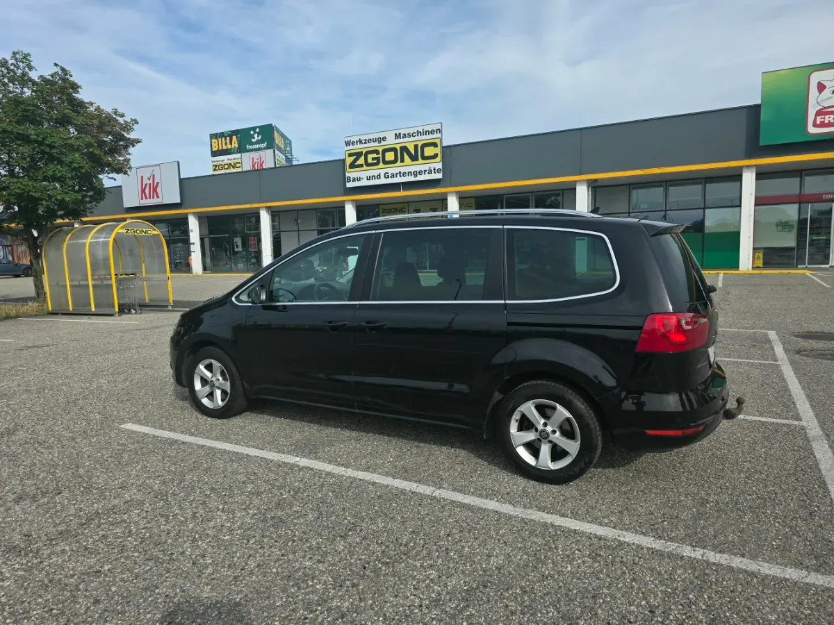Seat Alhambra 2011 photo 2