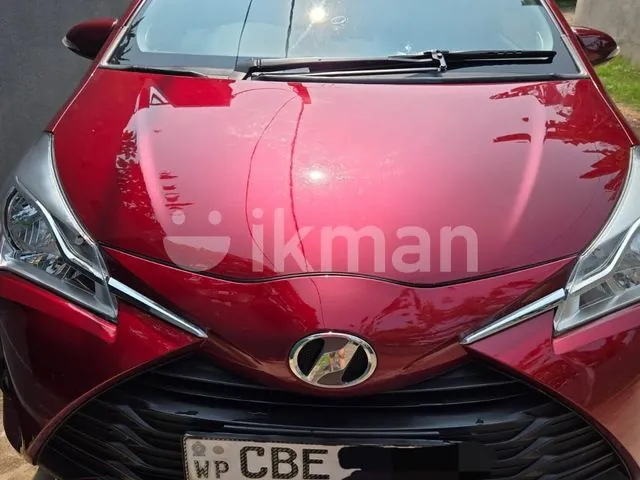 Toyota Vitz 2016 photo 2