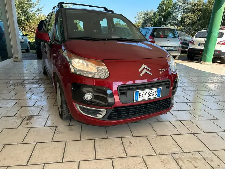 Citroen C3 Picasso 2012 photo 2