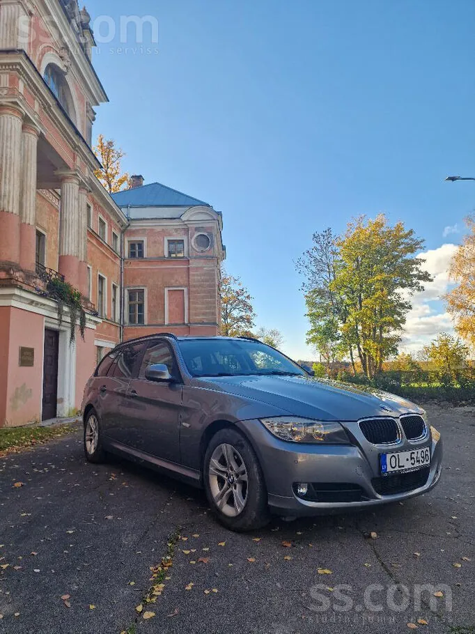 BMW 320