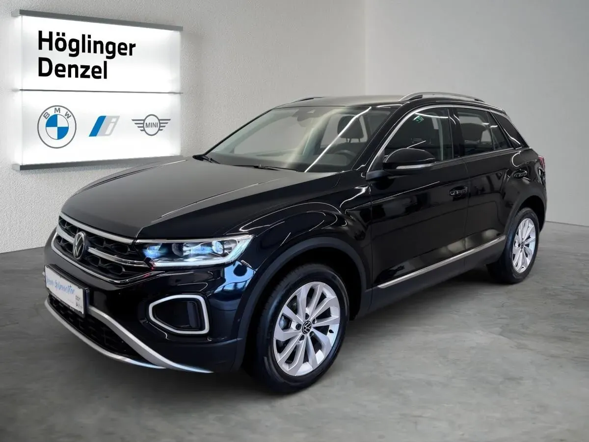 Volkswagen T-Roc 2022 photo 2