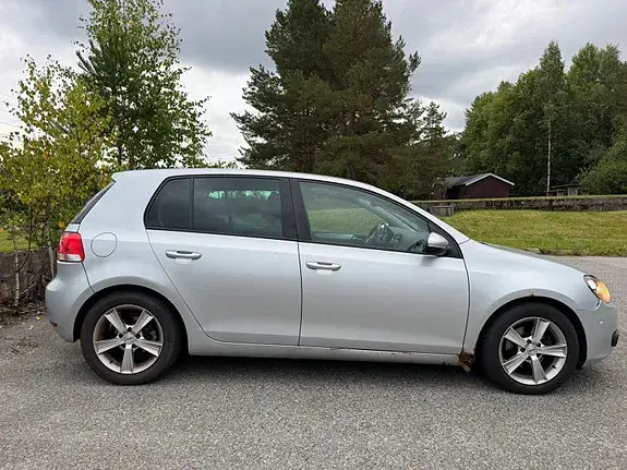 Volkswagen Golf 6 2012 photo 4