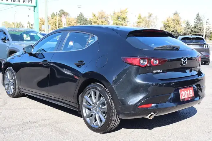 Mazda Mazda3 2019 photo 5