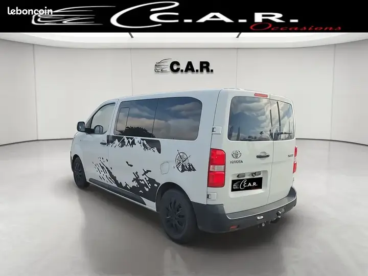 Toyota Proace Combi 2020 photo 3