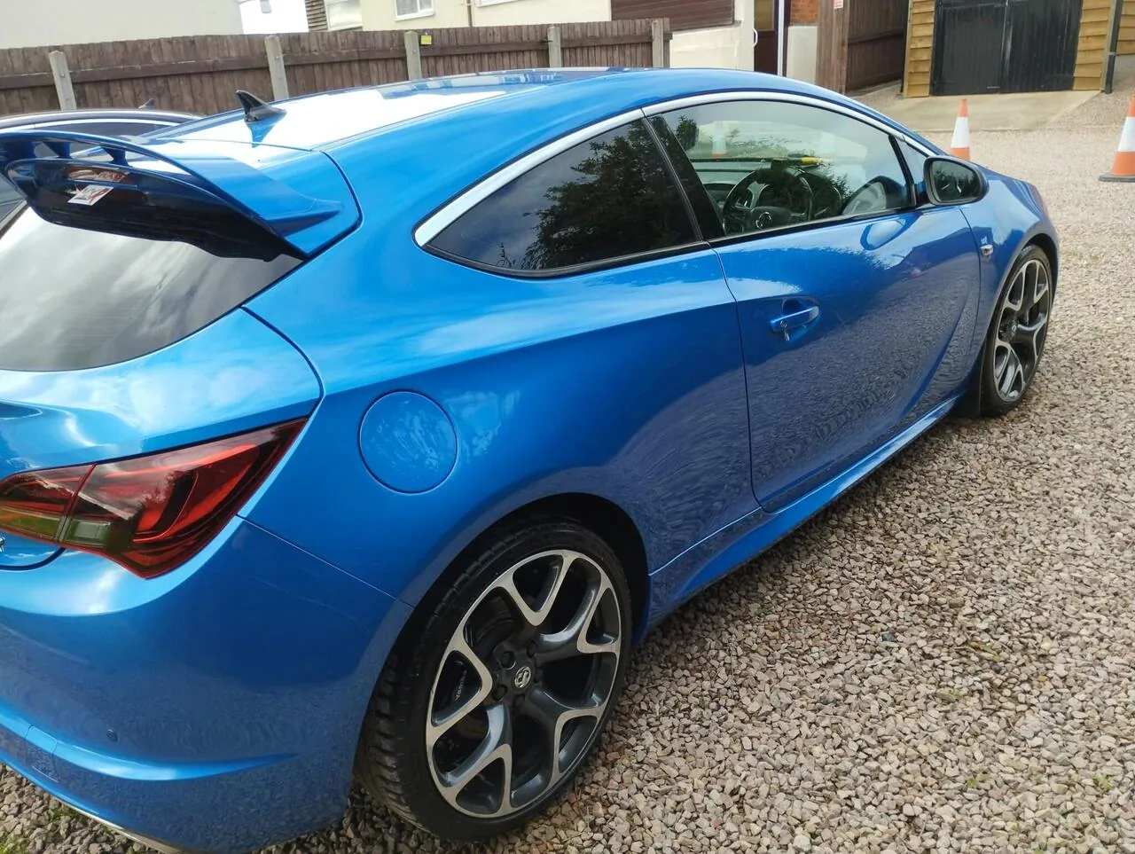 Vauxhall Astra Gtc 2013 photo 5