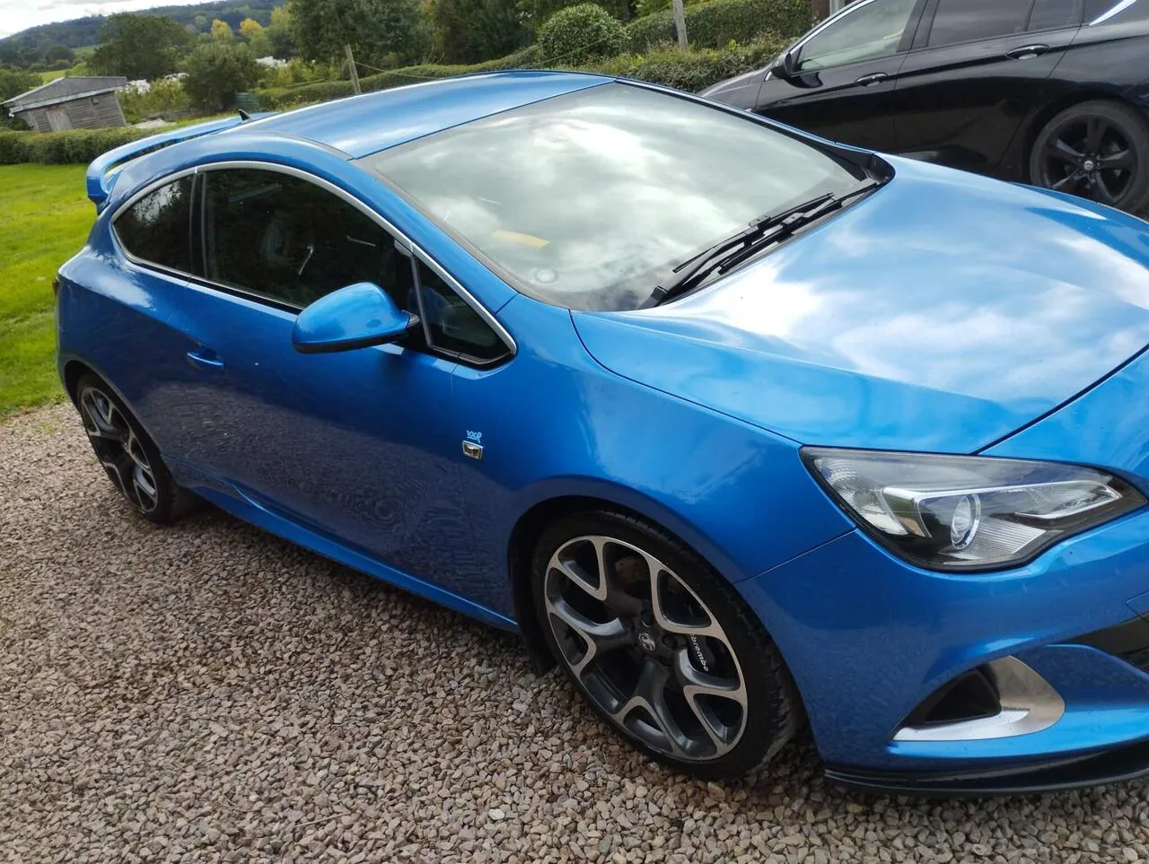 Vauxhall Astra Gtc 2013 photo 2