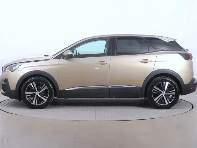 Peugeot 3008 2017 photo 2