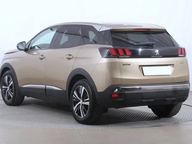 Peugeot 3008 2017 photo 3