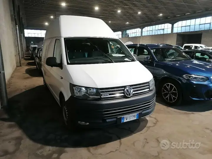 Volkswagen Transporter 2019 photo 3