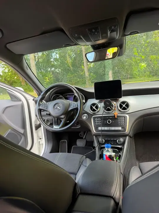 Mercedes-Benz Gla 2019 photo 2