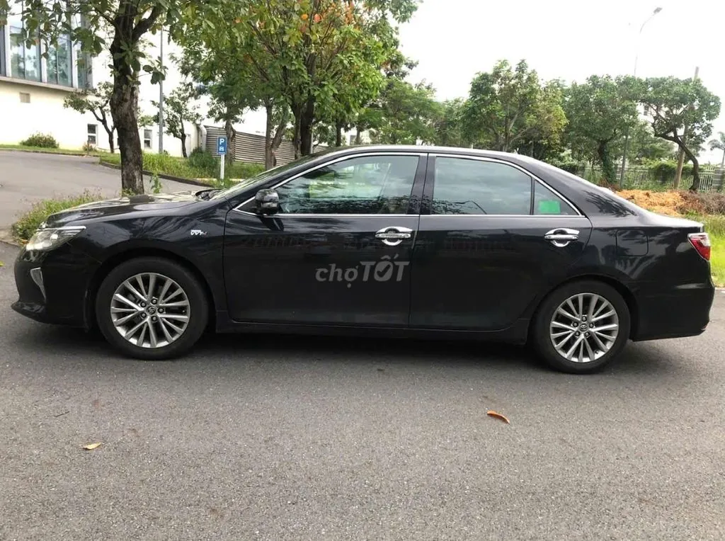 Toyota Camry 2018 photo 2