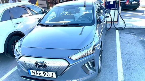 Hyundai Ioniq 2020 photo 3