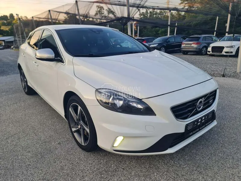 Volvo V40 2012 photo 5