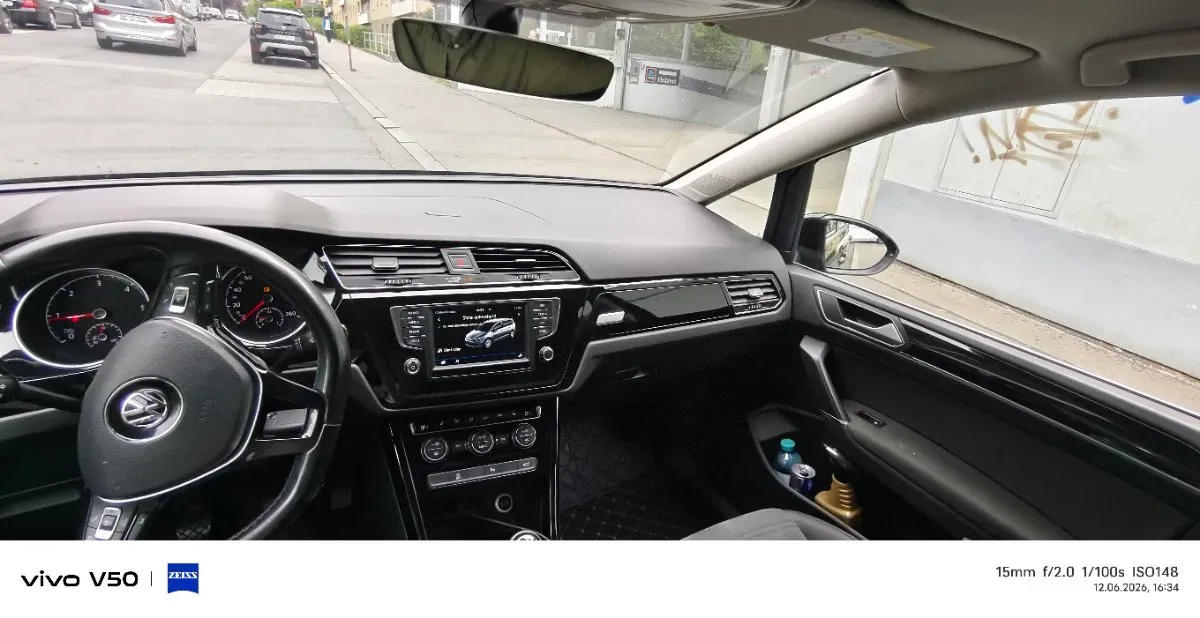 Volkswagen Touran 2016 photo 3